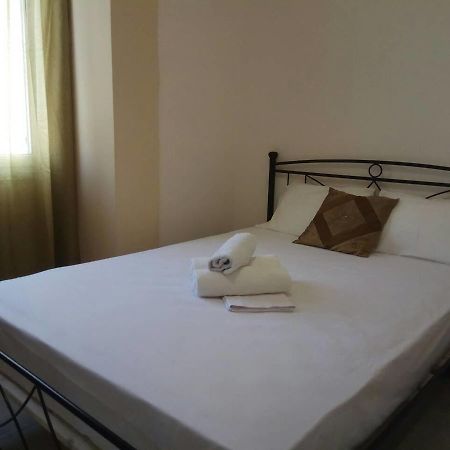 Glaros Otel Skaramangás Dış mekan fotoğraf