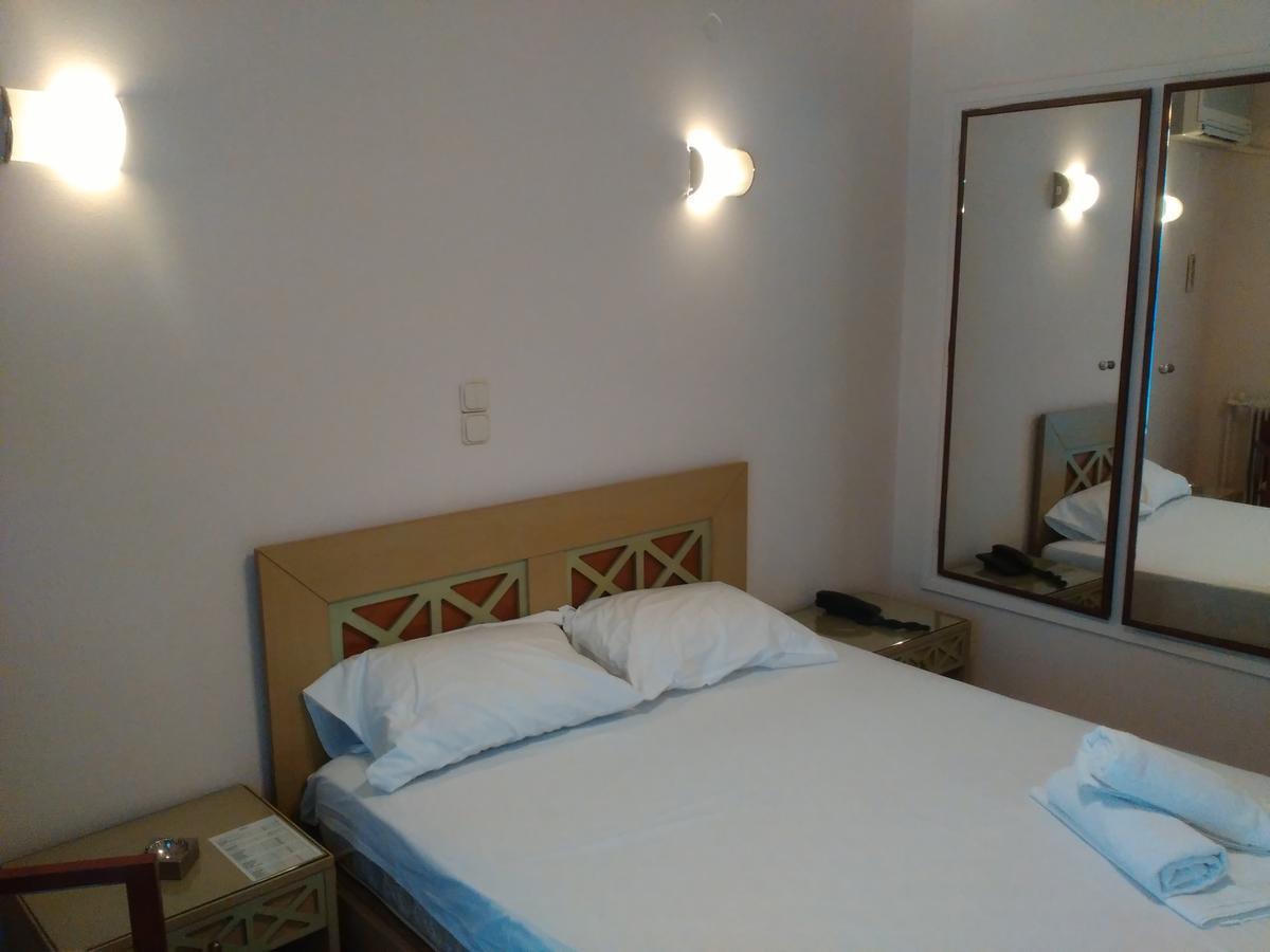 Glaros Otel Skaramangás Dış mekan fotoğraf